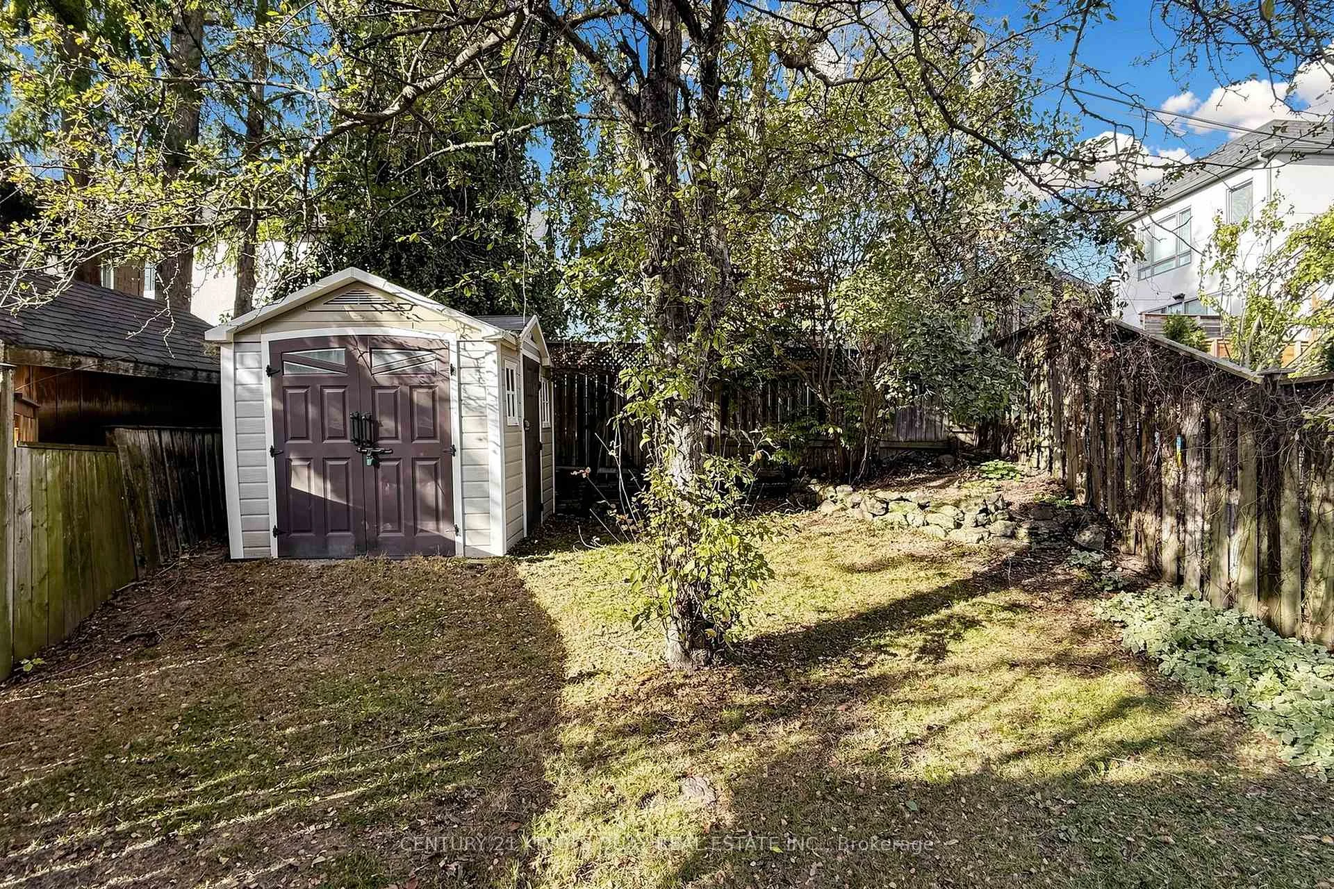 Photo 49 of 32 Crestview Drive, Toronto, Lawrence Park South — HOMEH