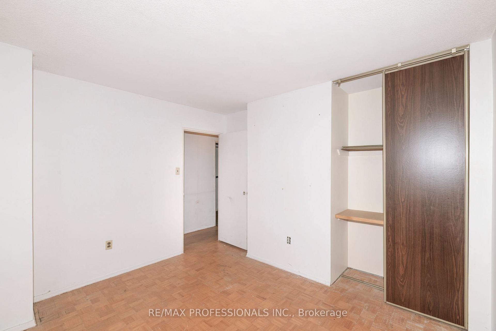 Photo 17 of Unit 708, 1515 Lakeshore Road, Mississauga, Lakeview — HOMEH