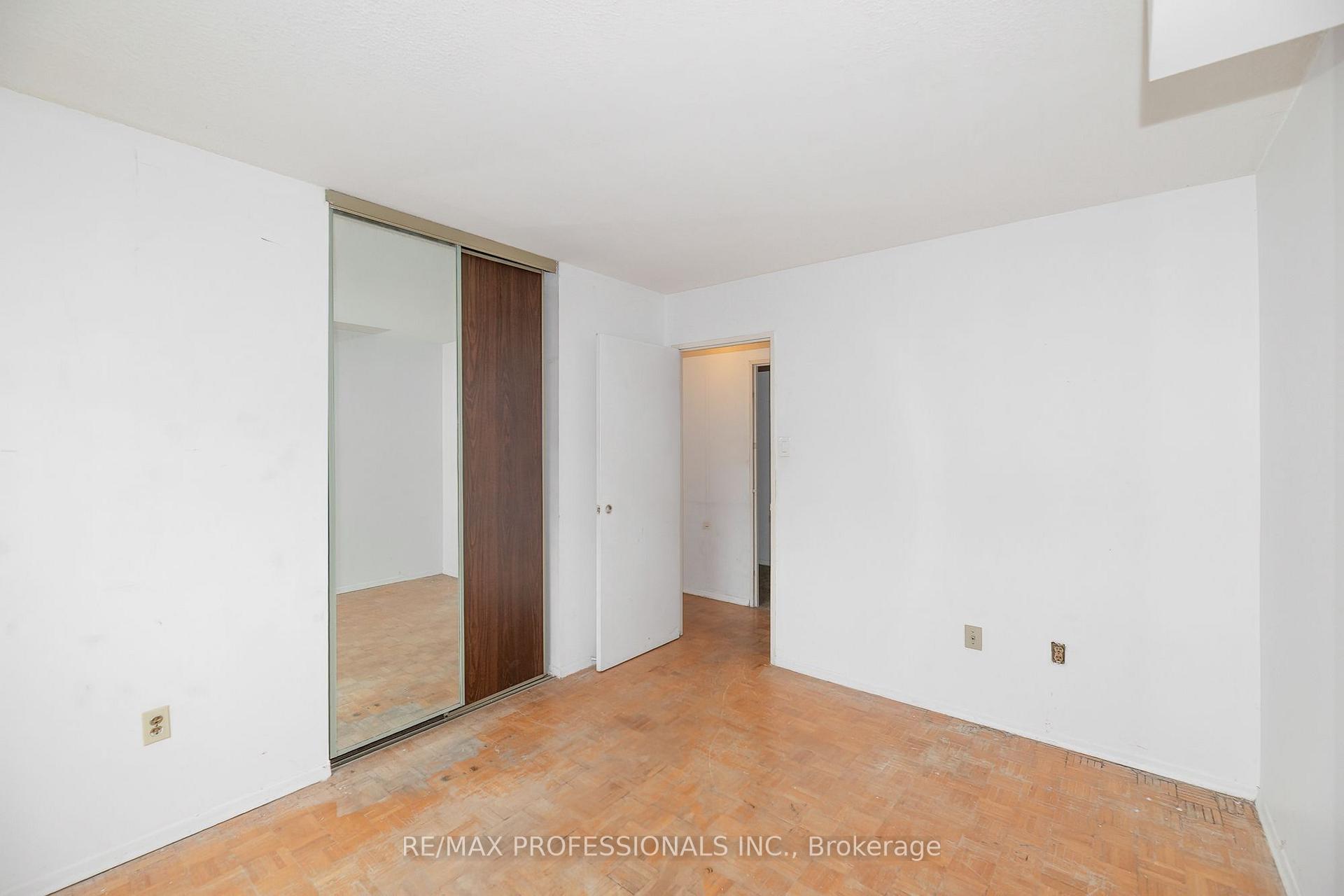 Photo 19 of Unit 708, 1515 Lakeshore Road, Mississauga, Lakeview — HOMEH