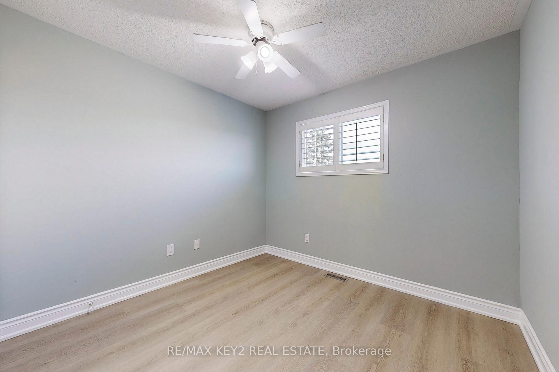 Photo 13 of 139 Kelso Crescent, Vaughan, Maple — HOMEH