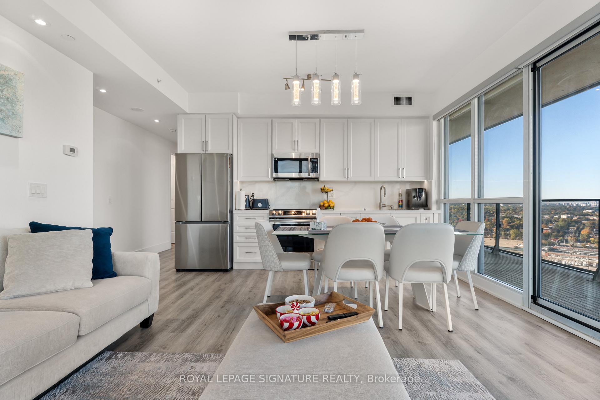 Photo 8 of Unit 3109, 10 Parklawn Road, Etobicoke, Mimico — HOMEH