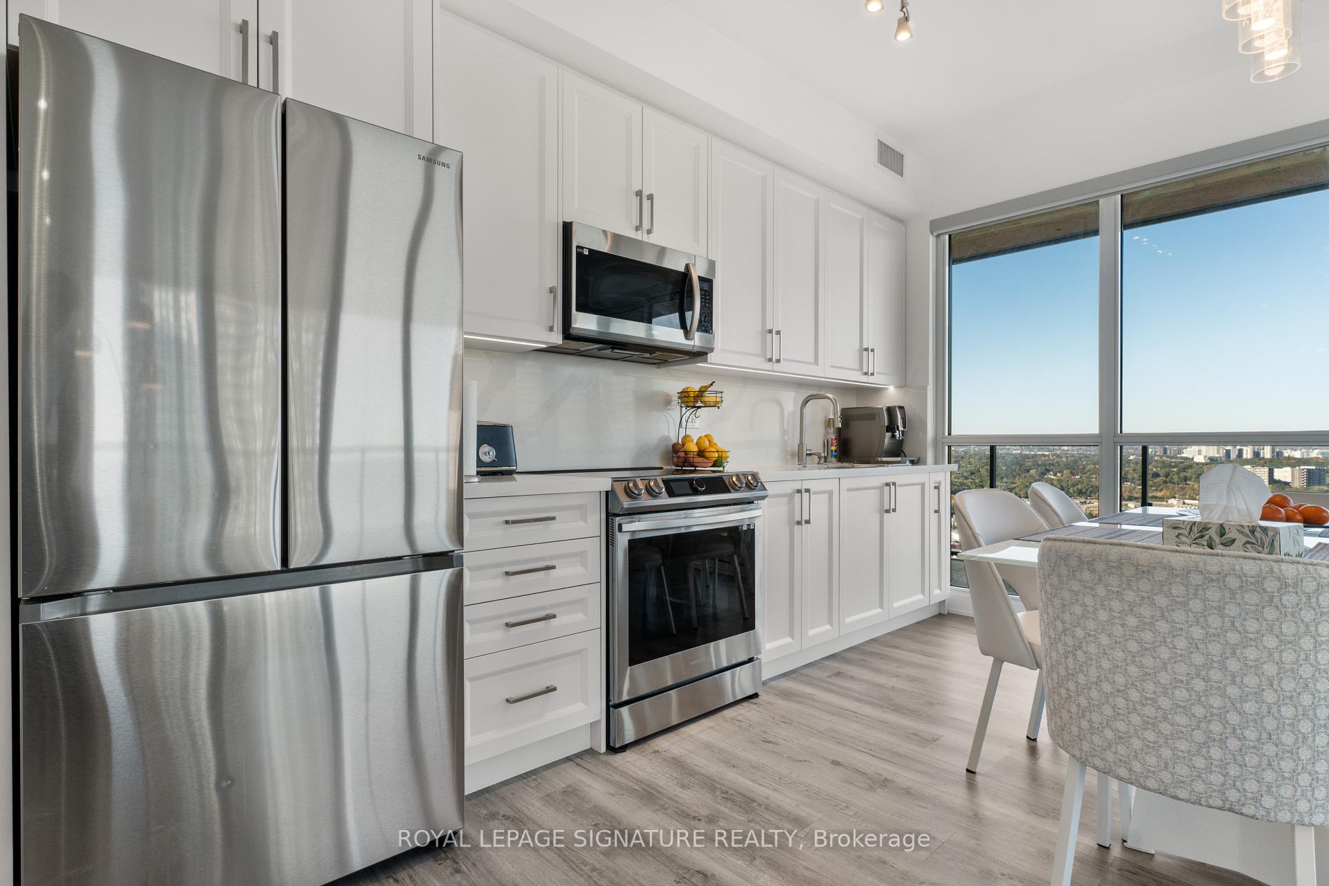 Photo 9 of Unit 3109, 10 Parklawn Road, Etobicoke, Mimico — HOMEH
