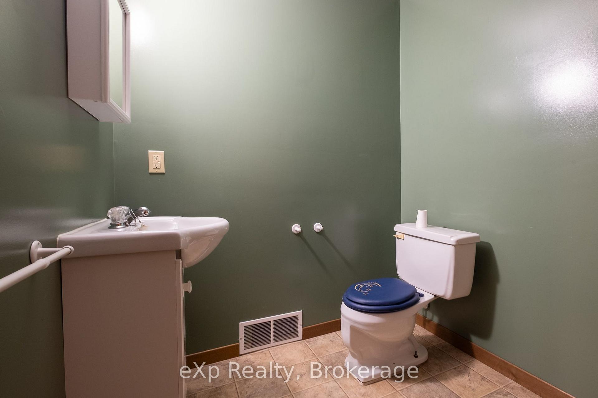Photo 19 of 745 7th Street A, Owen Sound — HOMEH