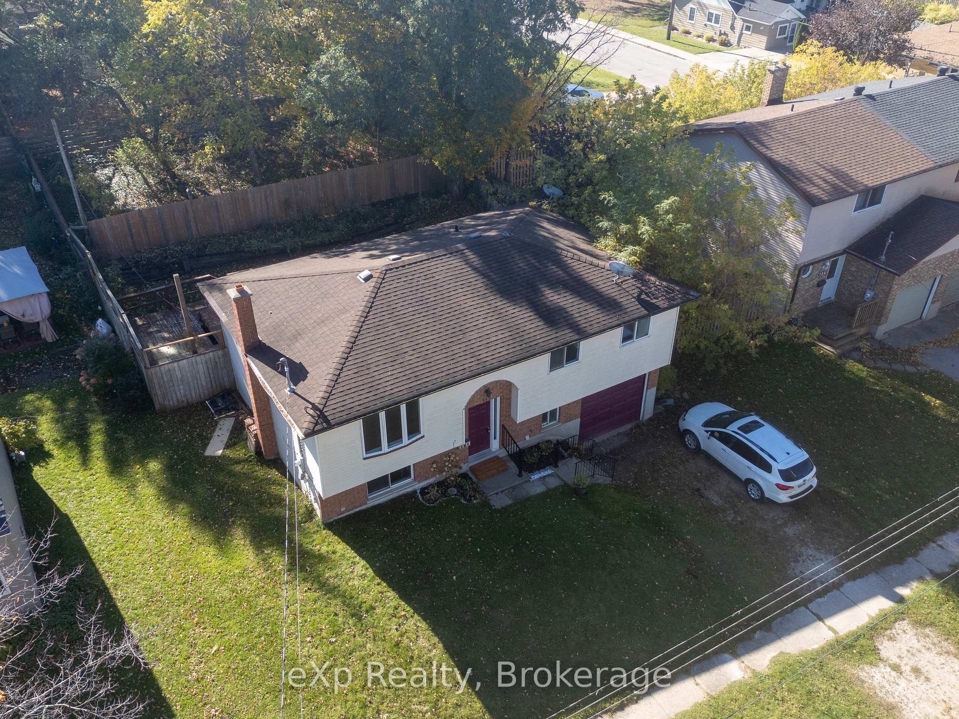 Photo 25 of 745 7th Street A, Owen Sound — HOMEH