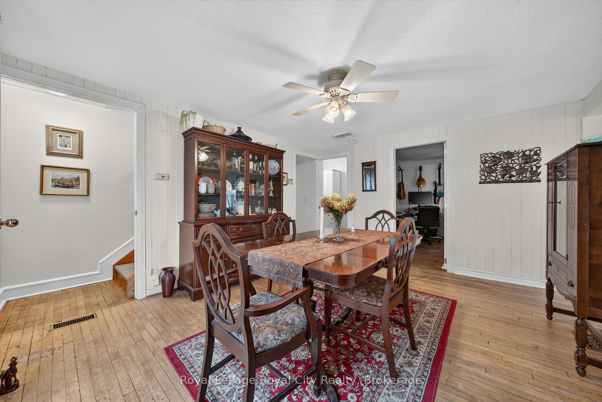 Photo 20 of 601 St Andrew Street E, Centre Wellington, Fergus — HOMEH