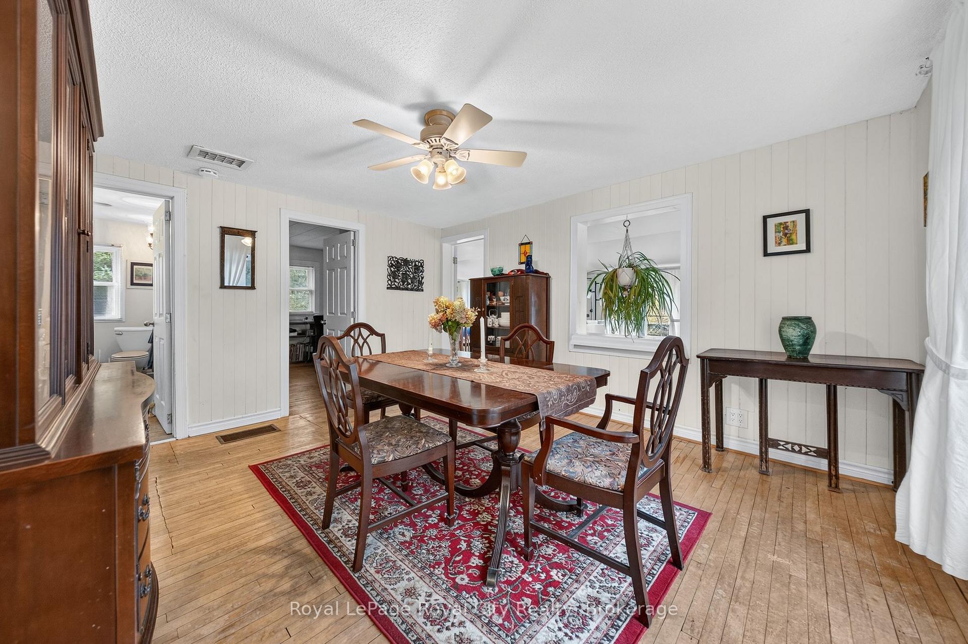 Photo 21 of 601 St Andrew Street E, Centre Wellington, Fergus — HOMEH