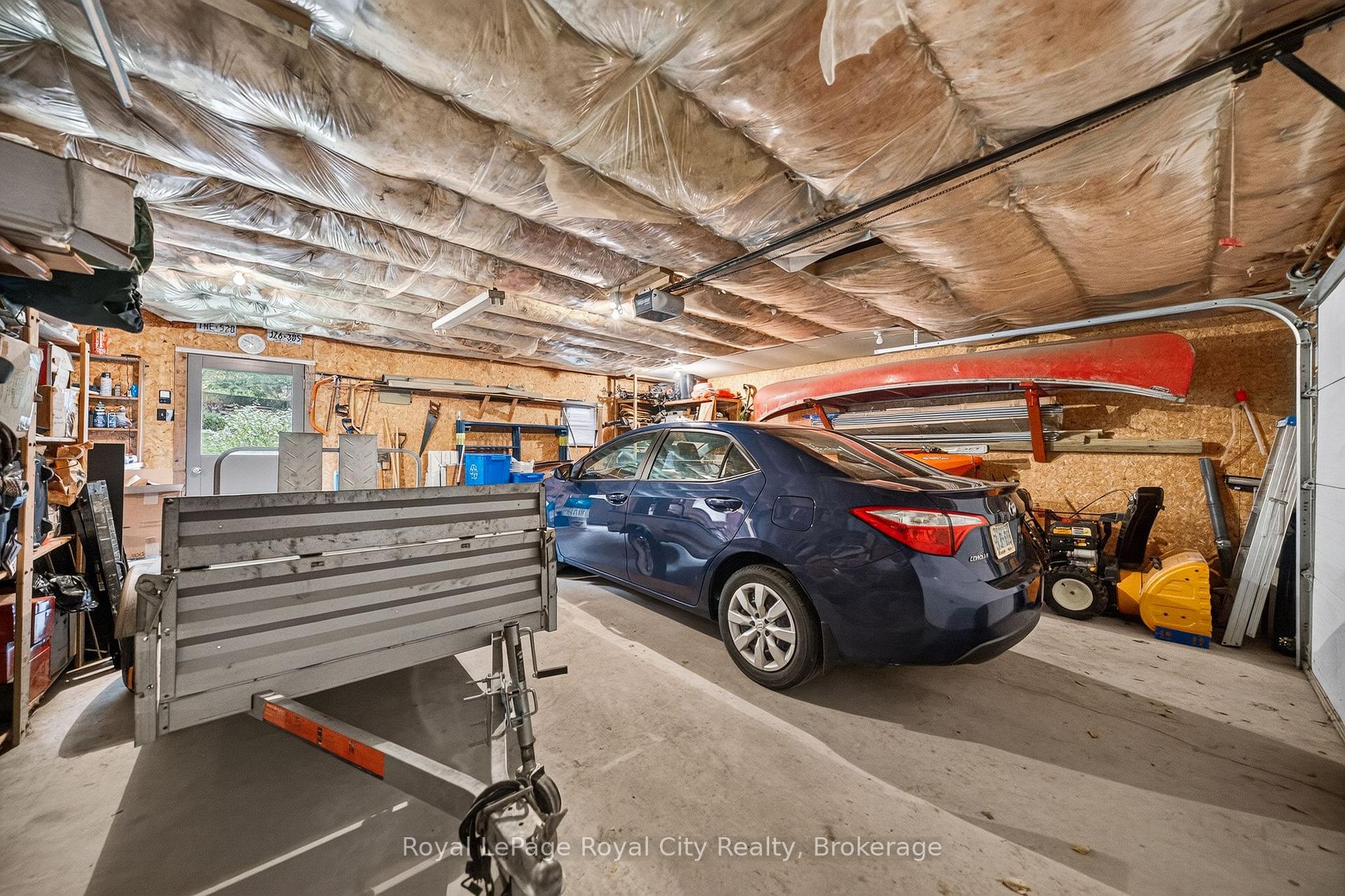 Photo 36 of 601 St Andrew Street E, Centre Wellington, Fergus — HOMEH