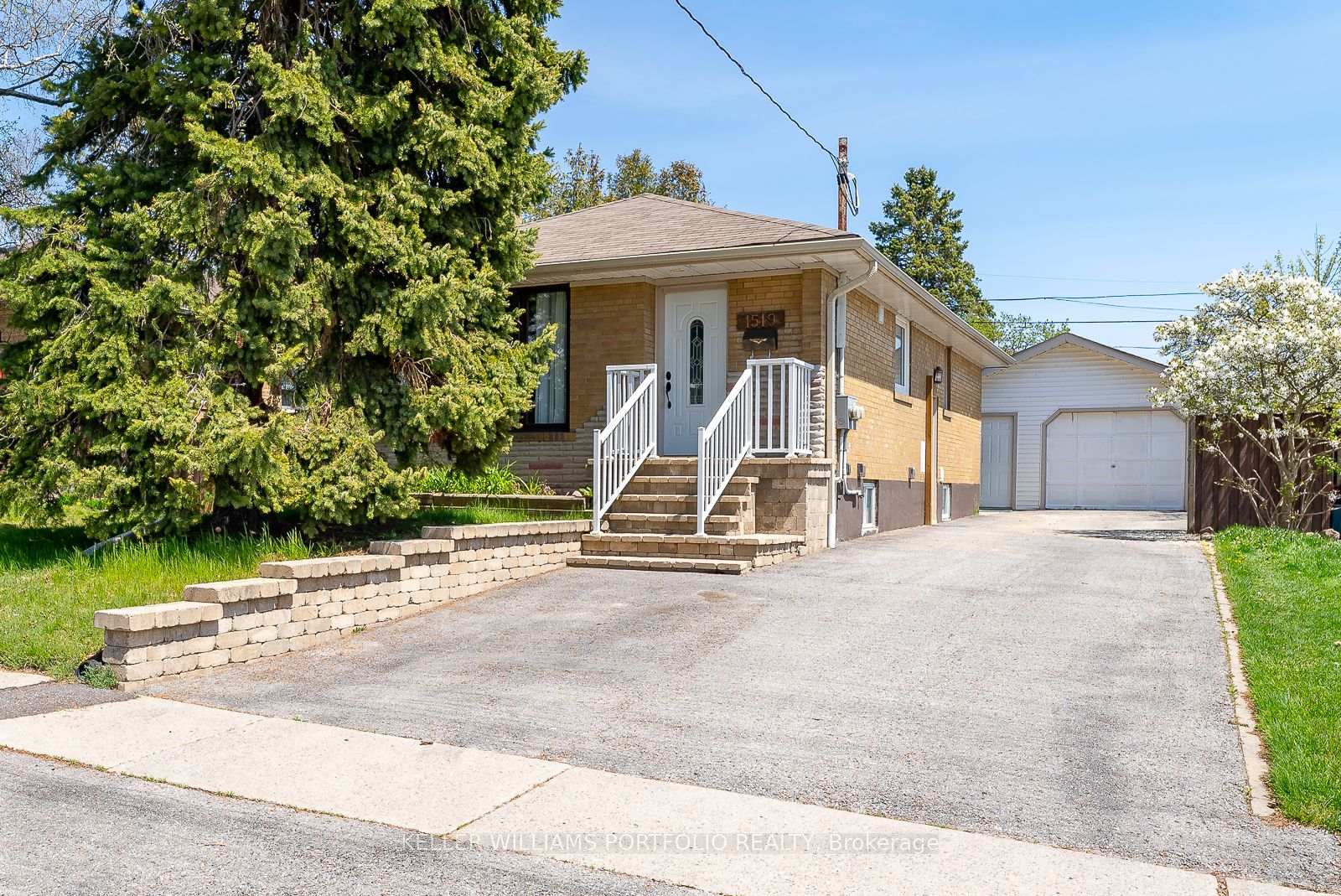 Photo of Unit Main Flr, 1519 Lakeside Street