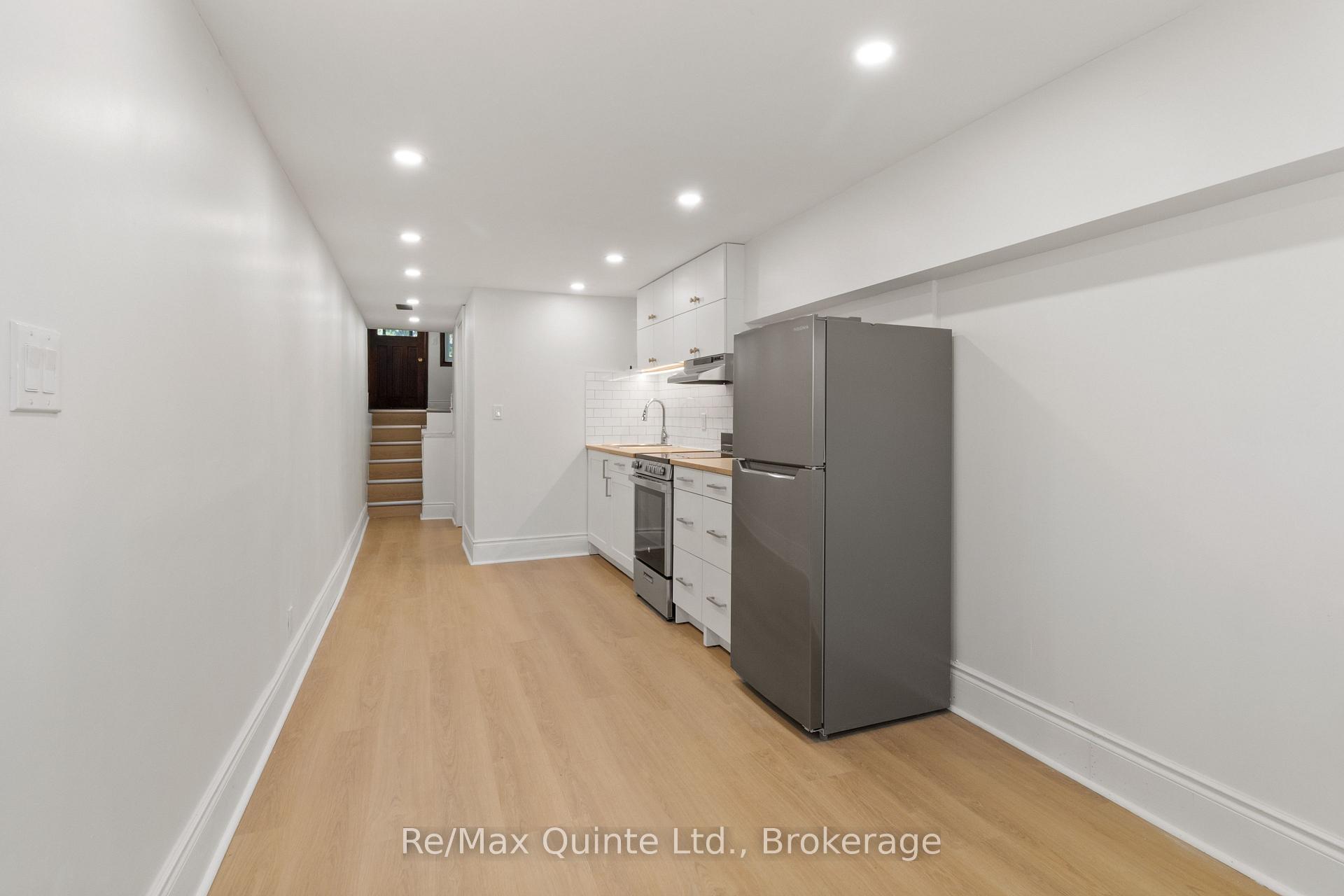 Photo 8 of Unit B, 163 Albert Street, Belleville, Belleville Ward — HOMEH