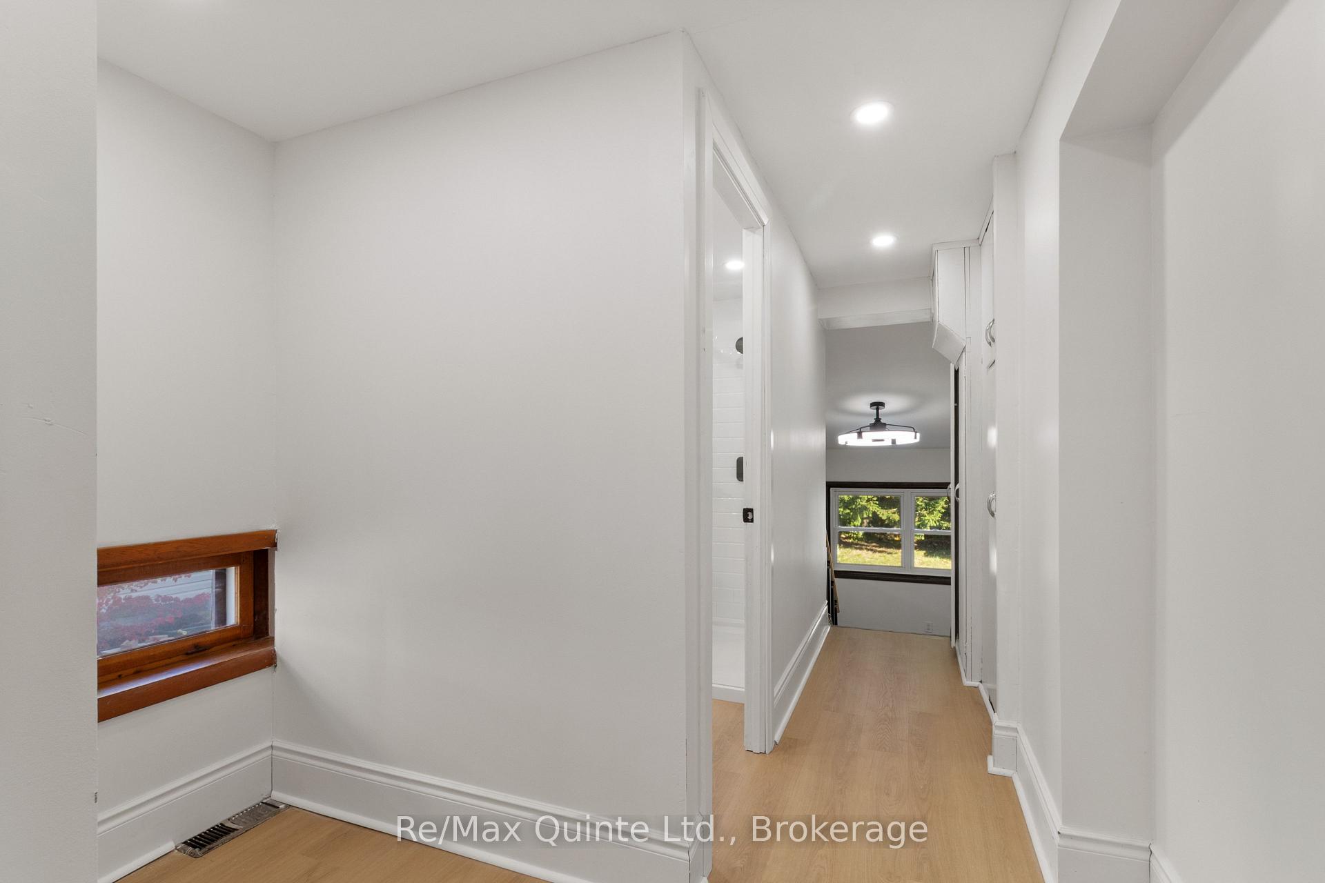 Photo 10 of Unit B, 163 Albert Street, Belleville, Belleville Ward — HOMEH