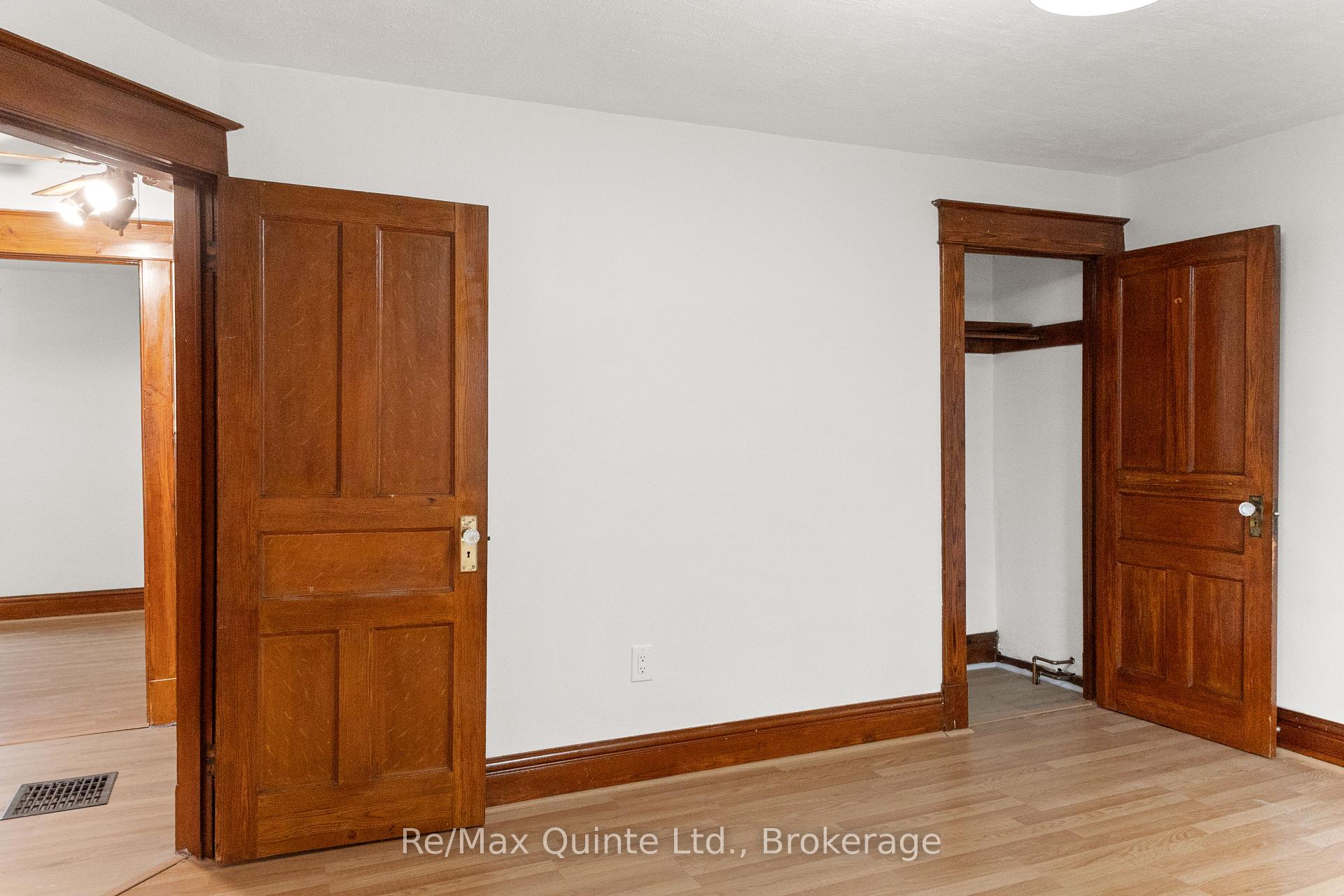 Photo 22 of 163 Albert Street, Belleville, Belleville Ward — HOMEH