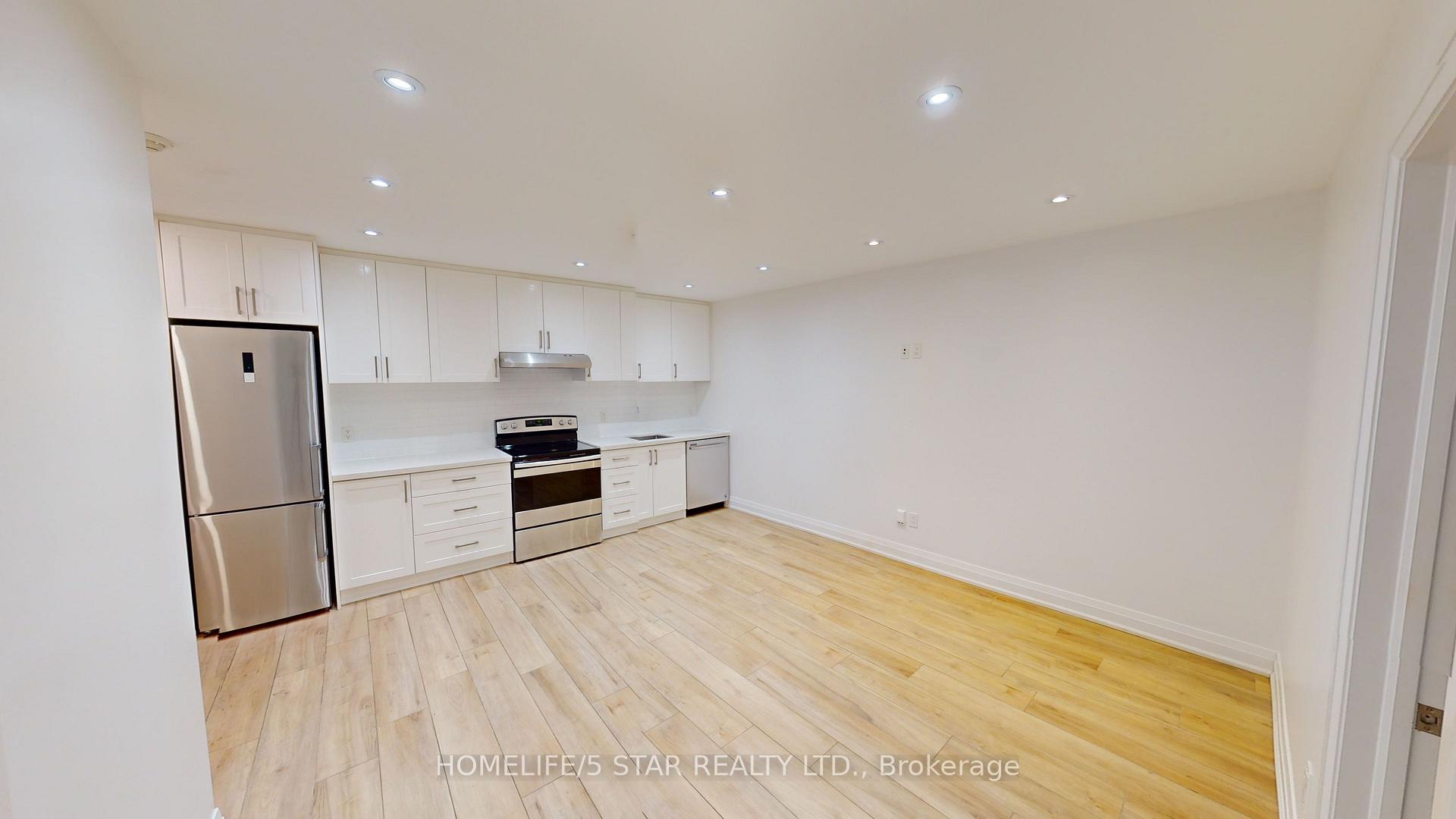 Photo 3 of Unit Bsmt Apt, 45 Dewson Street, Toronto, Palmerston-Little Italy — HOMEH