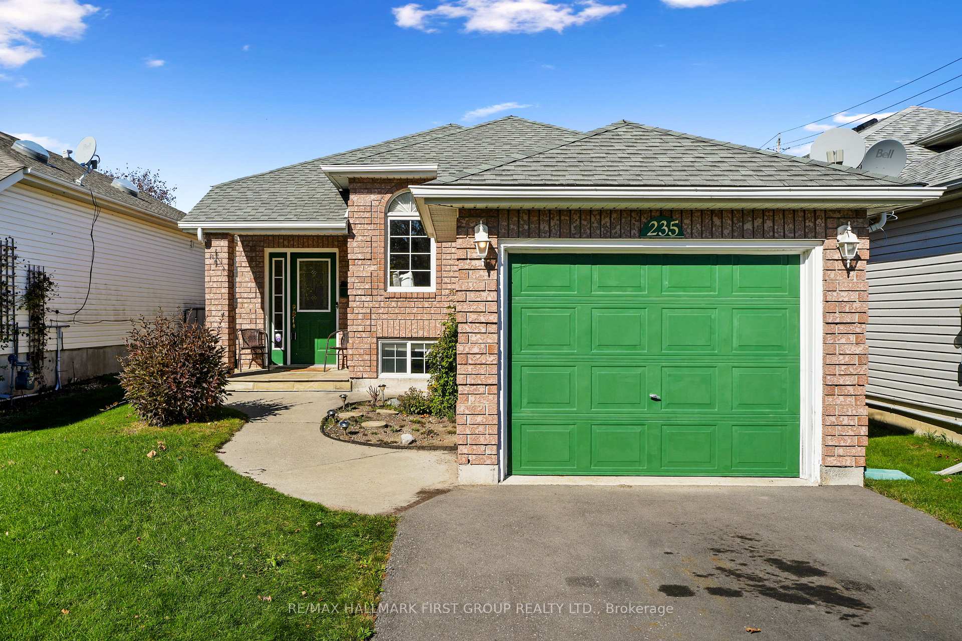 Photo 2 of 235 Carroll Crescent, Cobourg — HOMEH