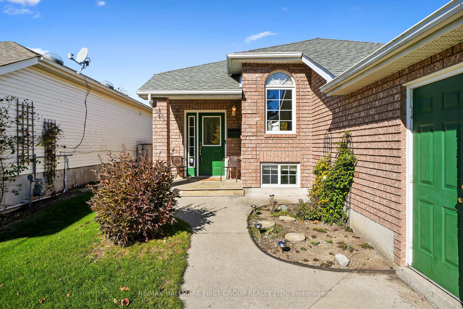 Photo 3 of 235 Carroll Crescent, Cobourg — HOMEH