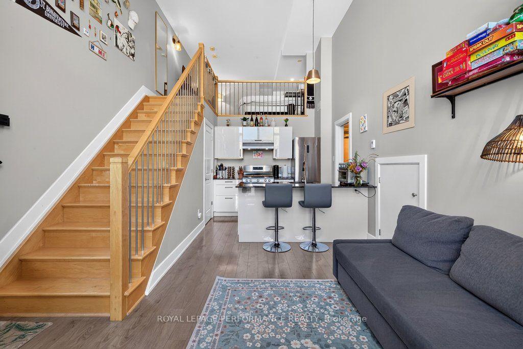 Photo 8 of Unit B, 206 Manchester Avenue, Ottawa, Hintonburg — HOMEH
