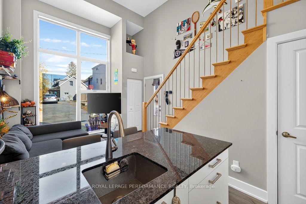 Photo 20 of Unit B, 206 Manchester Avenue, Ottawa, Hintonburg — HOMEH