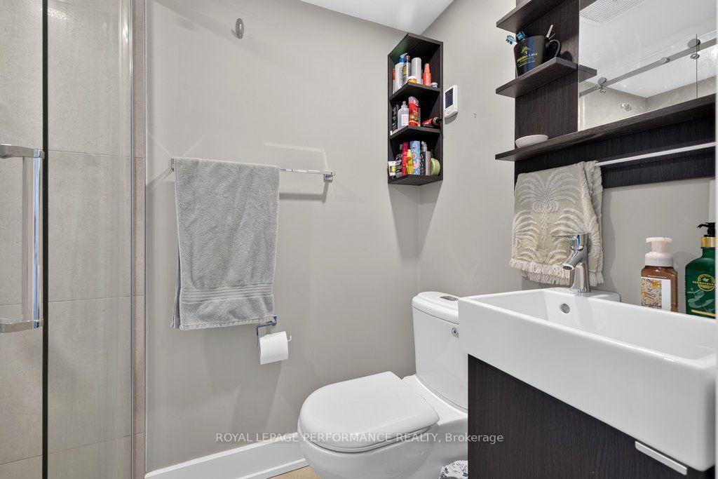 Photo 24 of Unit B, 206 Manchester Avenue, Ottawa, Hintonburg — HOMEH