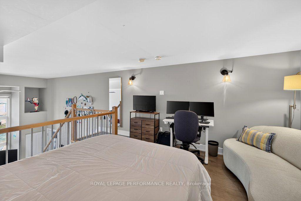 Photo 30 of Unit B, 206 Manchester Avenue, Ottawa, Hintonburg — HOMEH