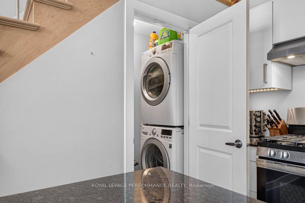 Photo 35 of Unit B, 206 Manchester Avenue, Ottawa, Hintonburg — HOMEH