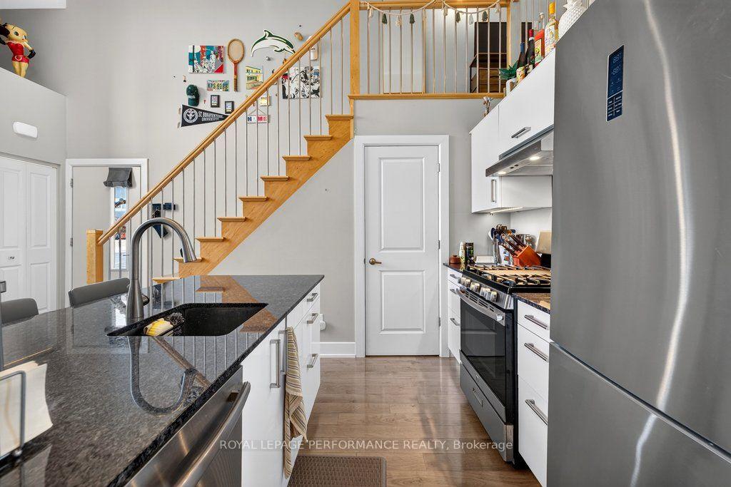 Photo 38 of Unit B, 206 Manchester Avenue, Ottawa, Hintonburg — HOMEH