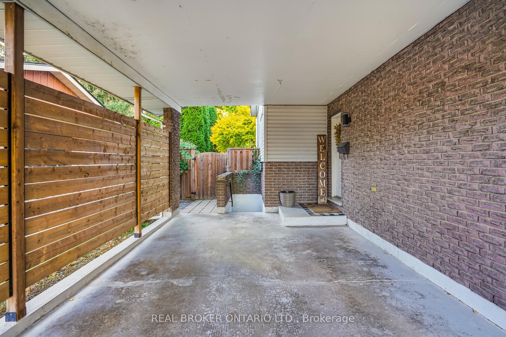 Photo 9 of 43 Shoreline Drive, St. Catharines, Lakeshore — HOMEH