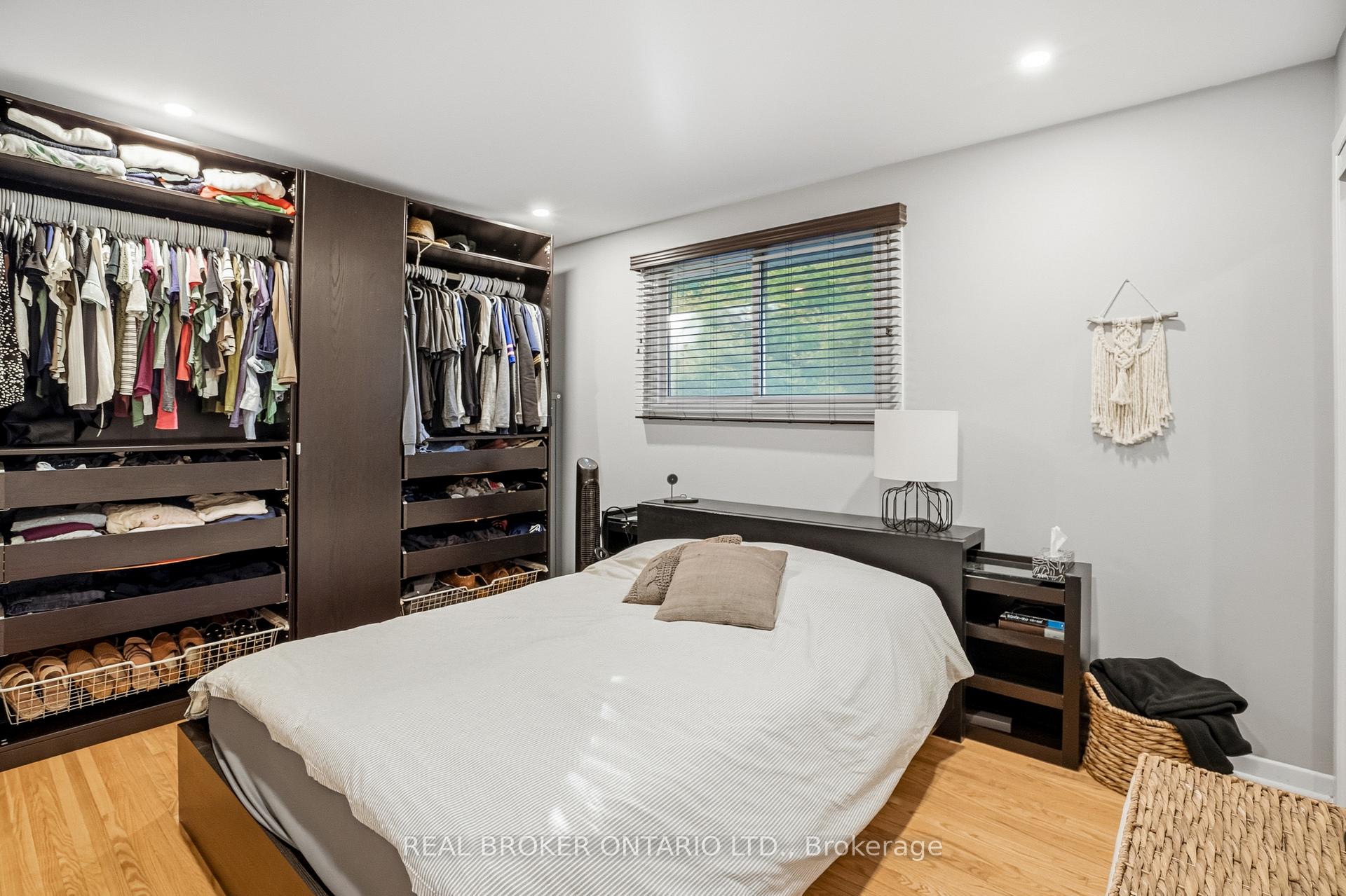 Photo 22 of 43 Shoreline Drive, St. Catharines, Lakeshore — HOMEH