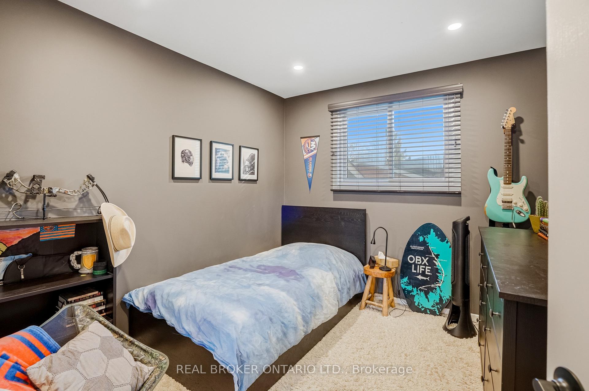 Photo 23 of 43 Shoreline Drive, St. Catharines, Lakeshore — HOMEH