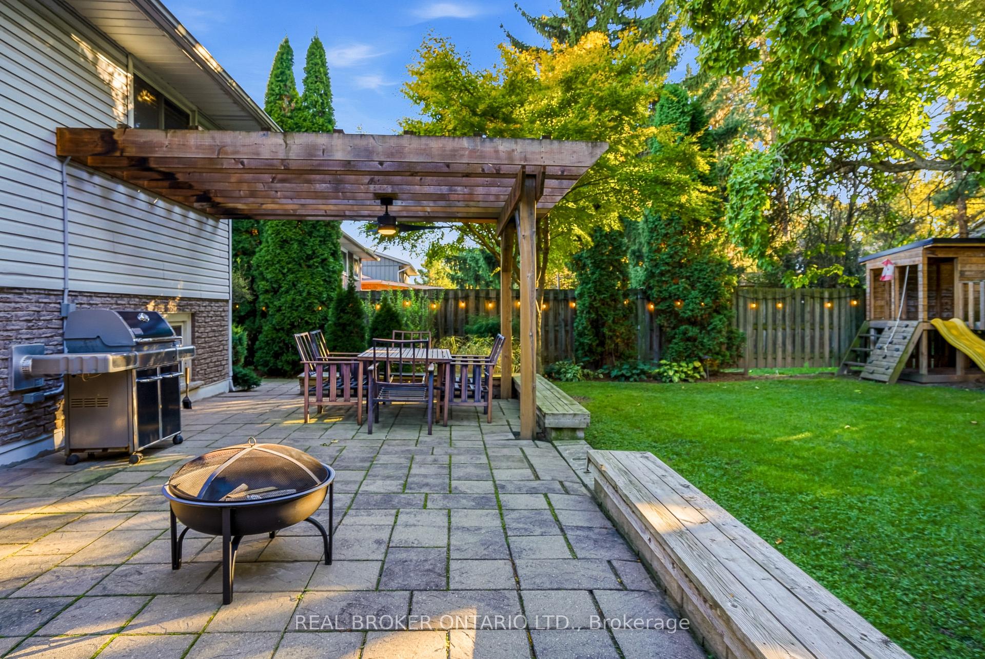Photo 30 of 43 Shoreline Drive, St. Catharines, Lakeshore — HOMEH
