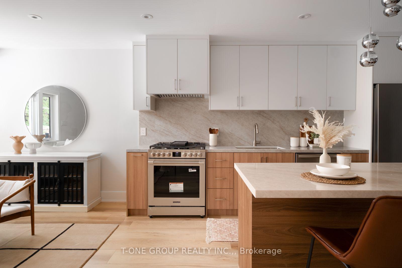Photo 13 of 442 Margueretta Street, Toronto, Dovercourt-Wallace Emerson-Junction — HOMEH