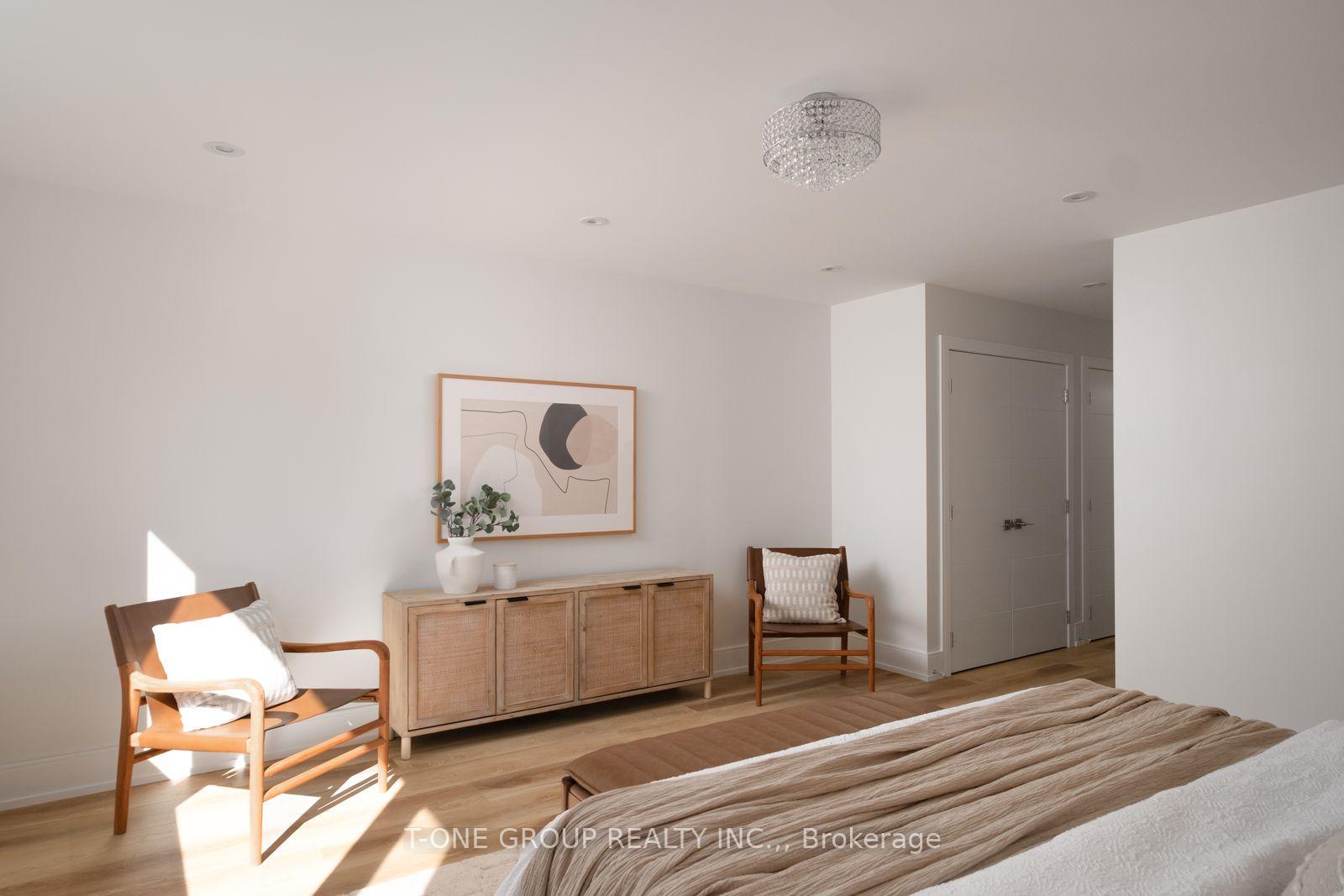 Photo 23 of 442 Margueretta Street, Toronto, Dovercourt-Wallace Emerson-Junction — HOMEH