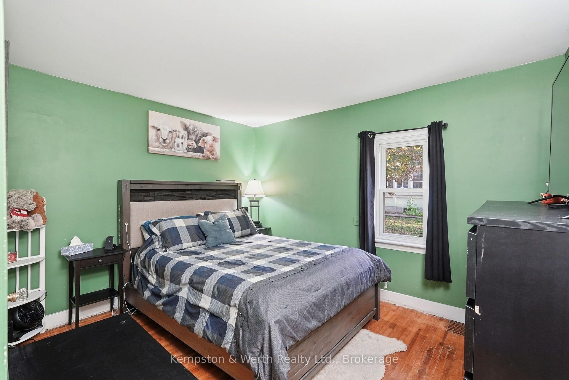 Photo 17 of 334 Davidson Avenue N, North Perth, Listowel — HOMEH