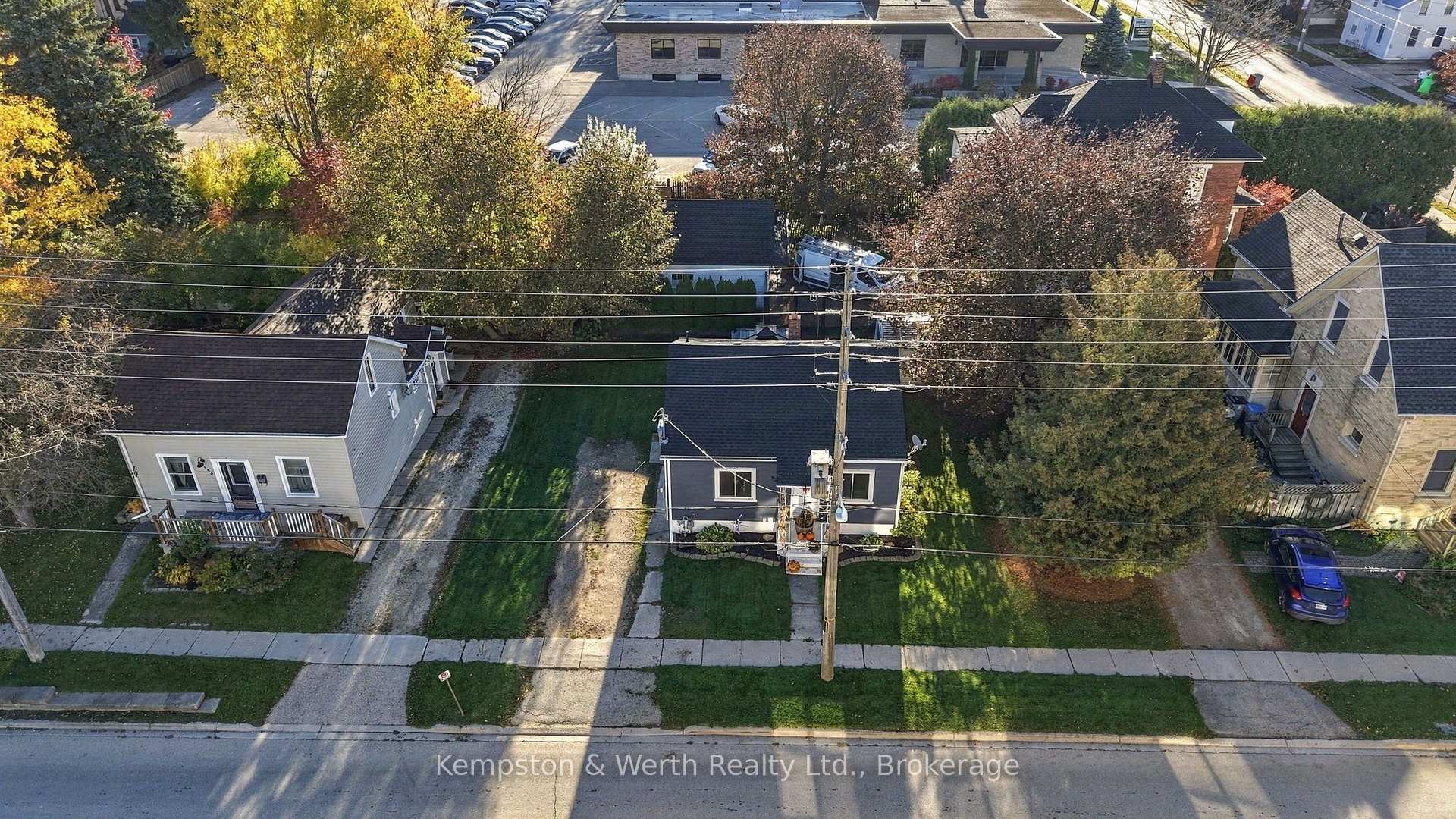 Photo 25 of 334 Davidson Avenue N, North Perth, Listowel — HOMEH