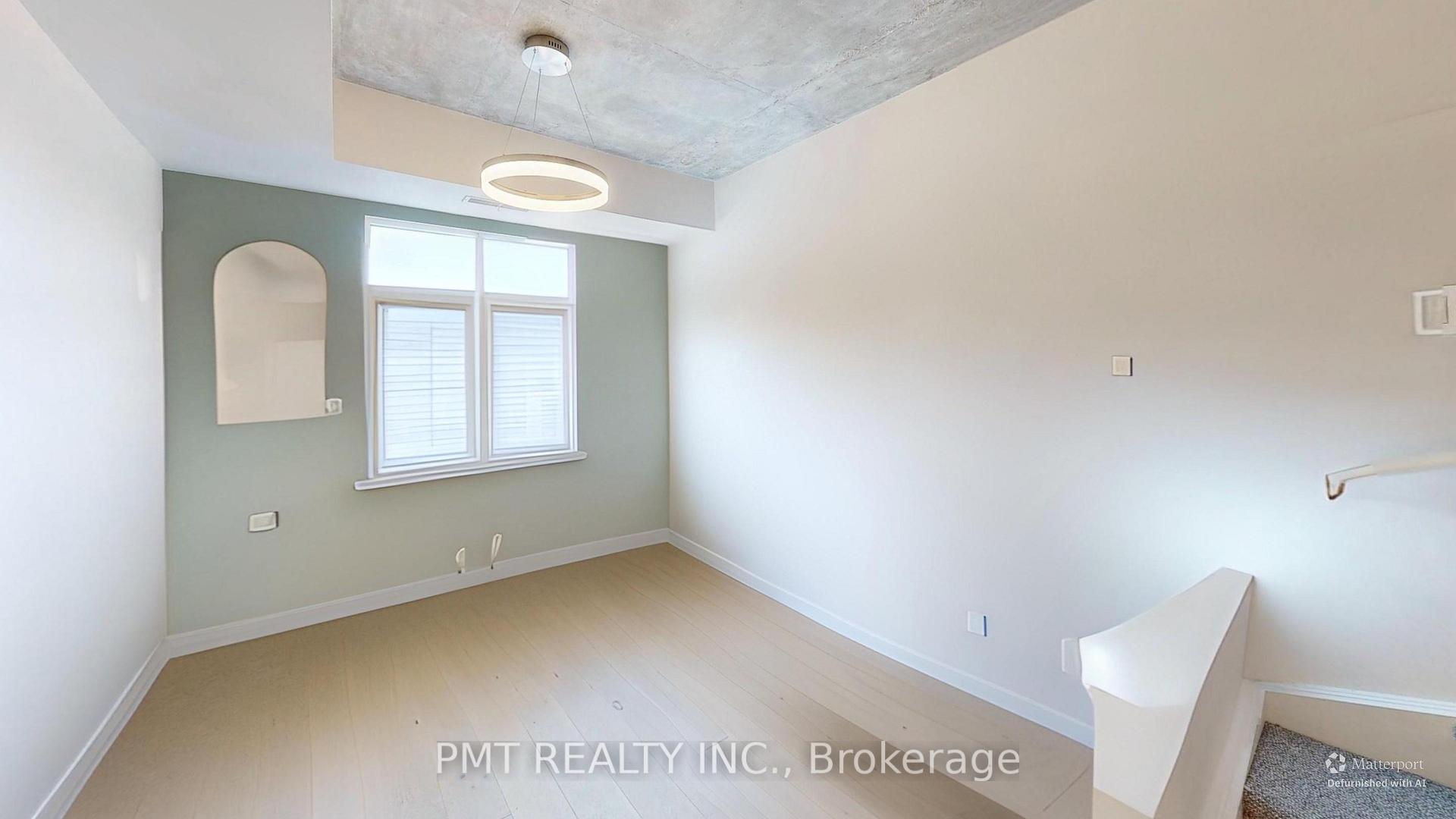 Photo 2 of Unit Ph17, 550 Front Street W, Toronto, Waterfront Communities — HOMEH