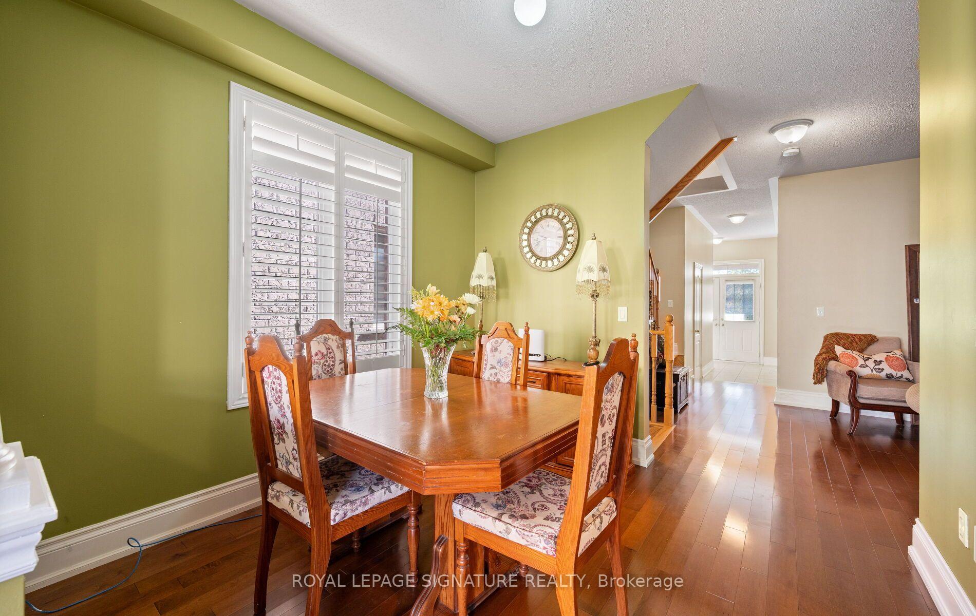Photo 10 of 30 Franktown Drive, Brampton, Bram East — HOMEH