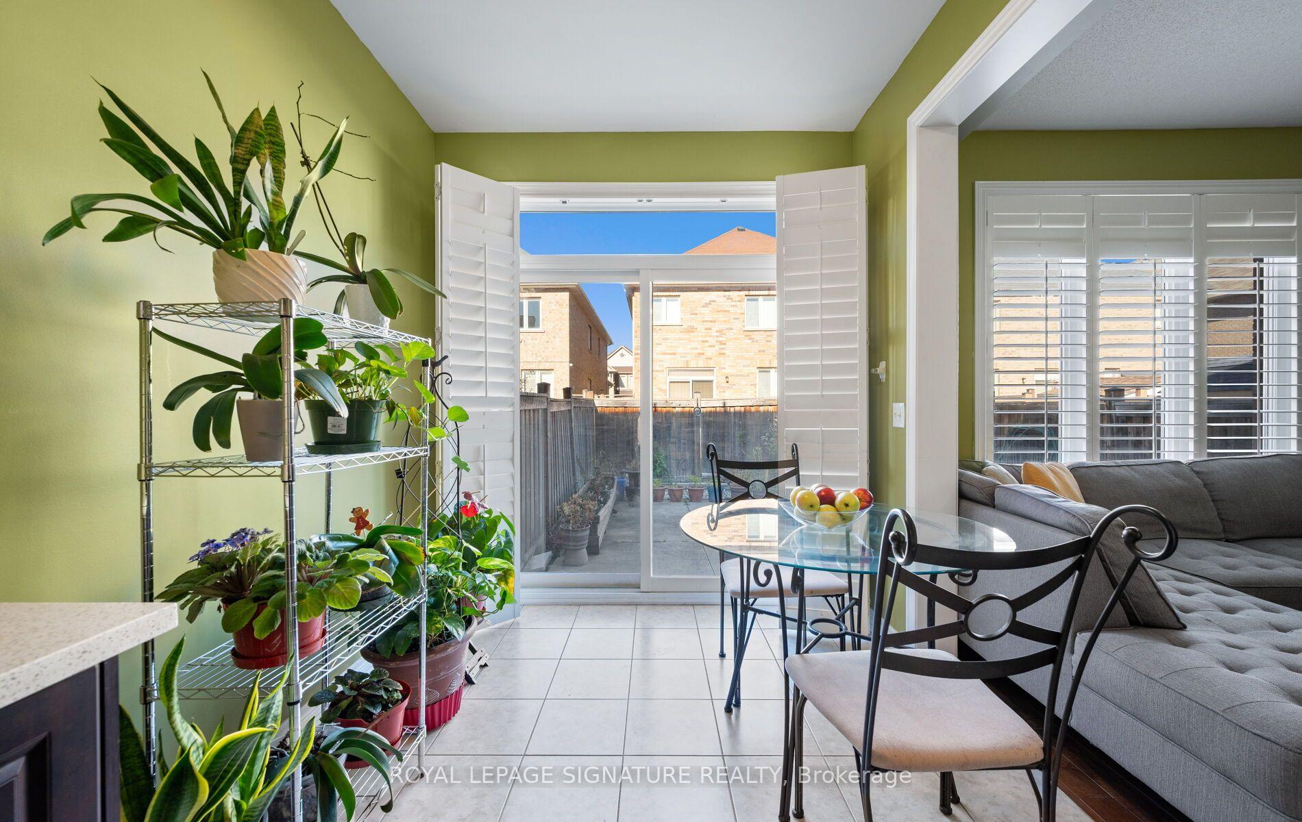 Photo 16 of 30 Franktown Drive, Brampton, Bram East — HOMEH