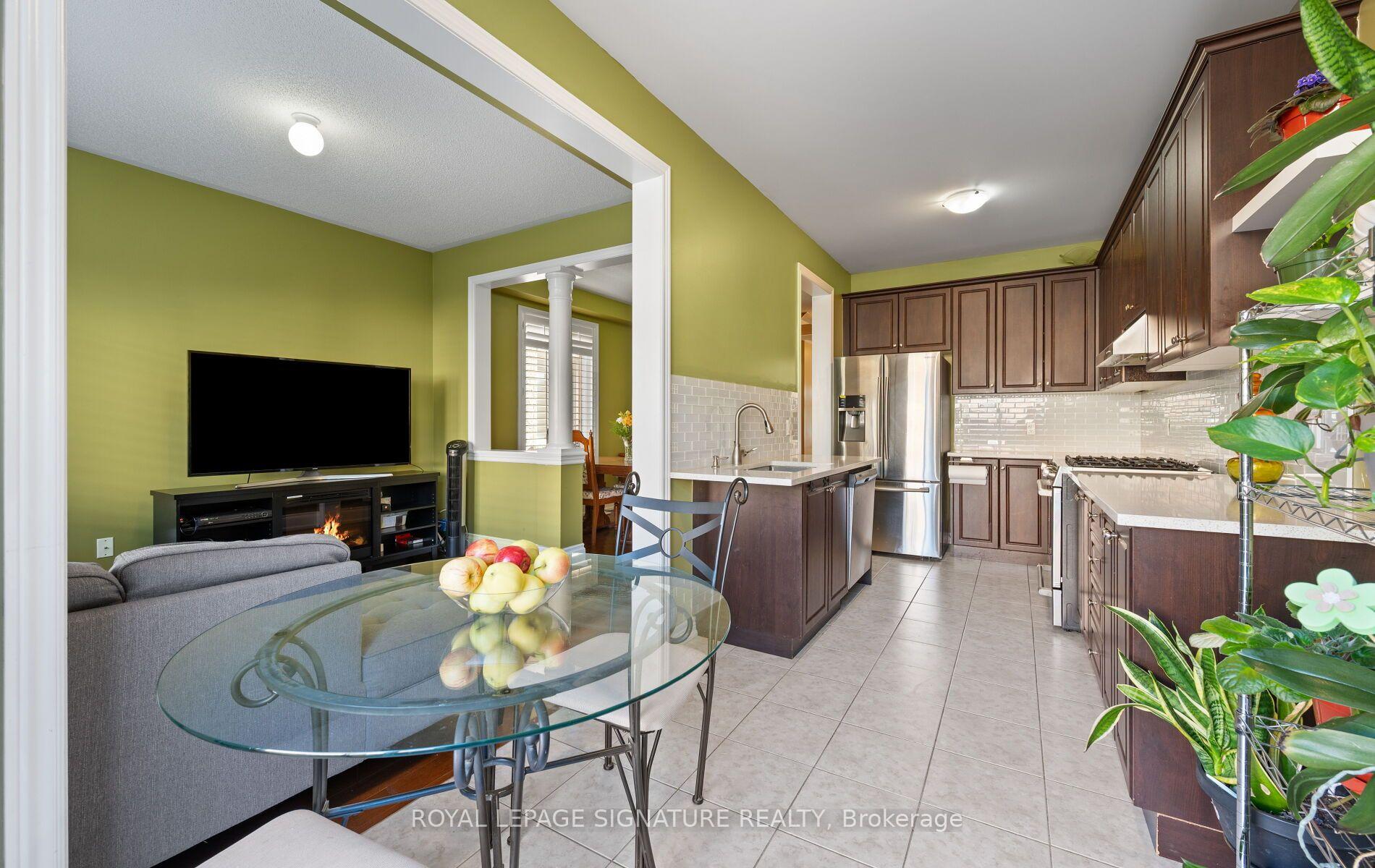 Photo 17 of 30 Franktown Drive, Brampton, Bram East — HOMEH