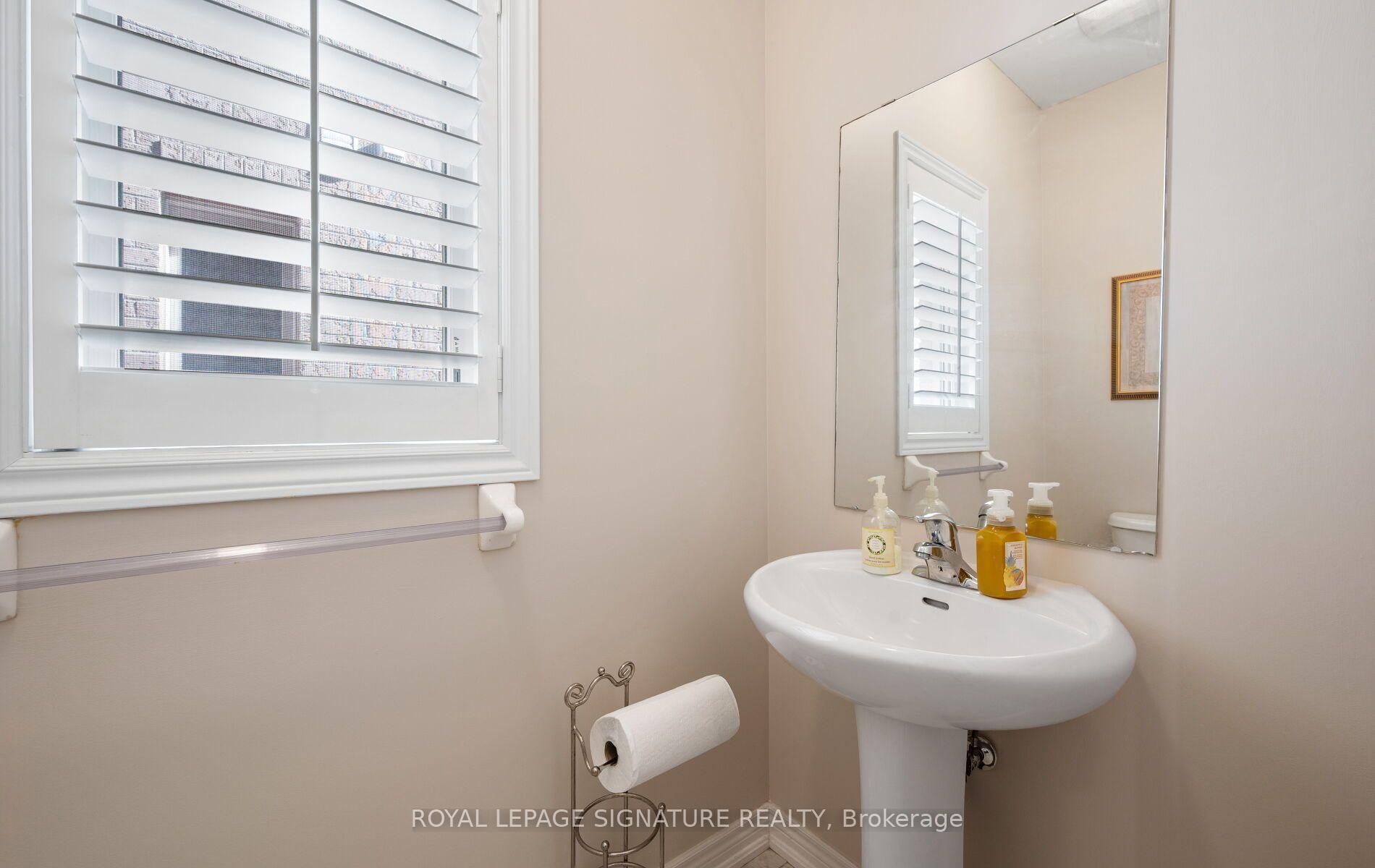 Photo 21 of 30 Franktown Drive, Brampton, Bram East — HOMEH