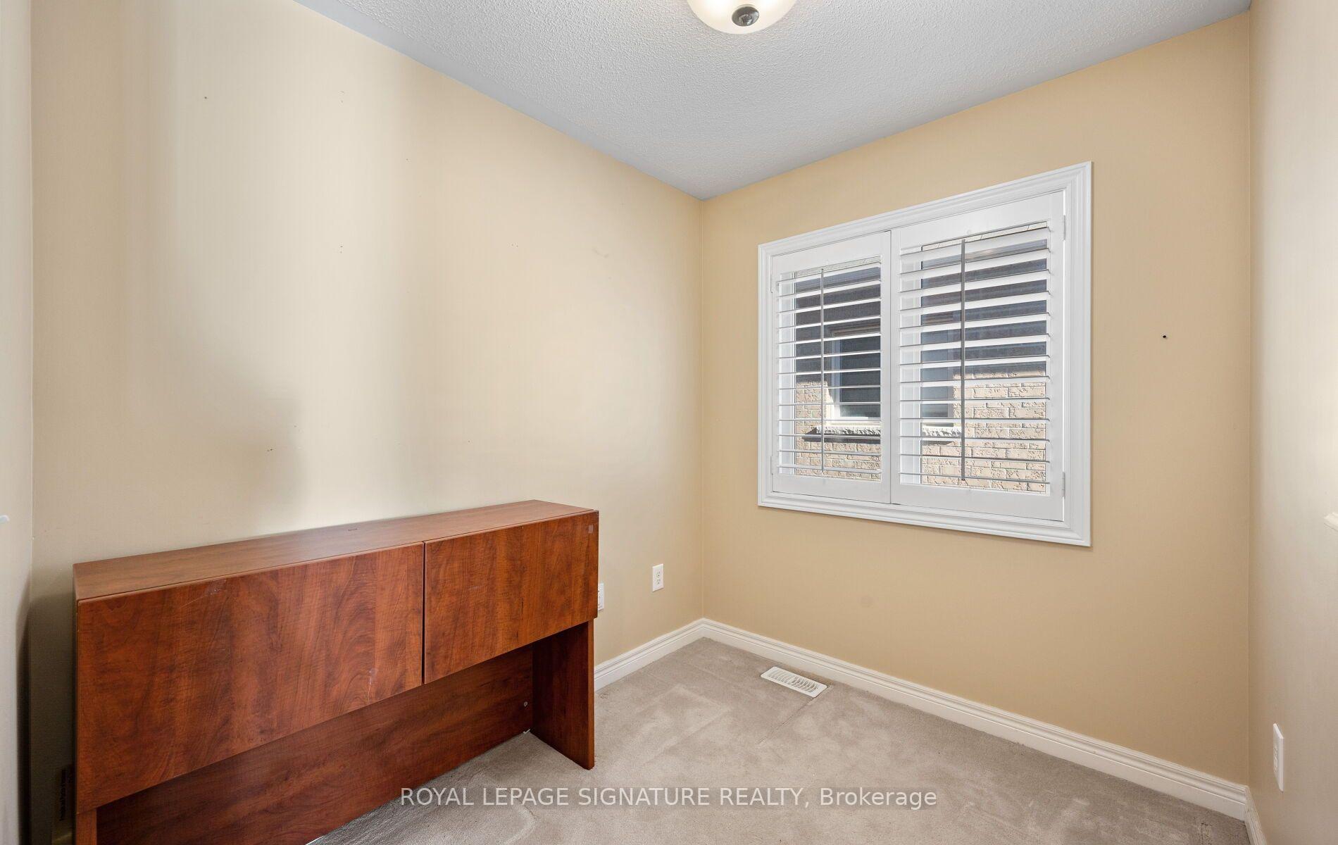Photo 23 of 30 Franktown Drive, Brampton, Bram East — HOMEH