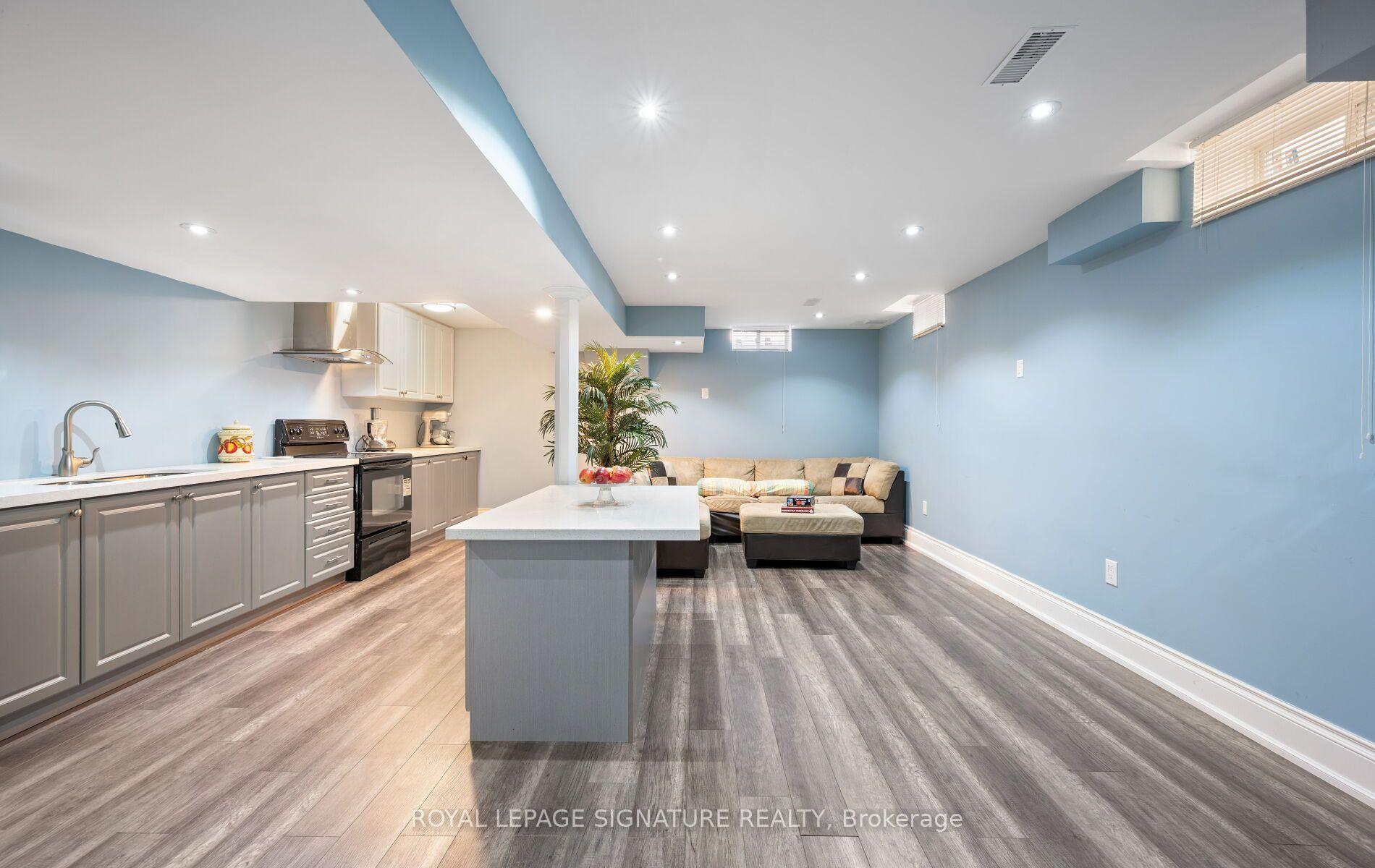 Photo 36 of 30 Franktown Drive, Brampton, Bram East — HOMEH