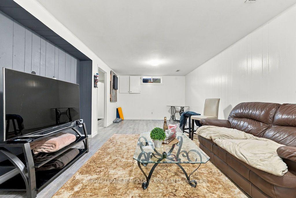Photo 23 of 525 Irving Street, Pembroke, Pembroke — HOMEH