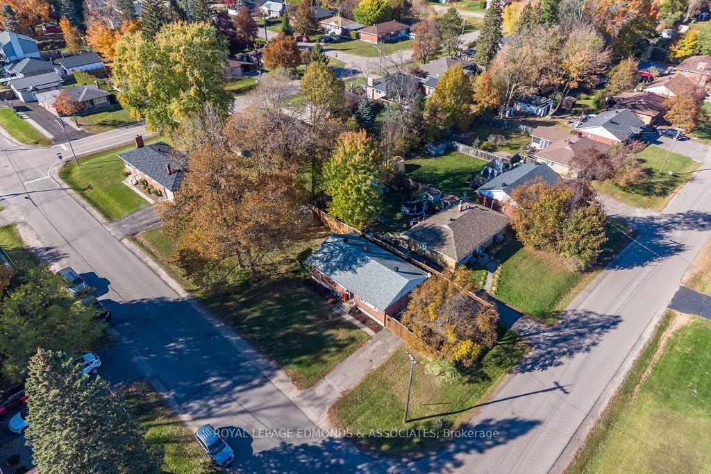 Photo 36 of 525 Irving Street, Pembroke, Pembroke — HOMEH