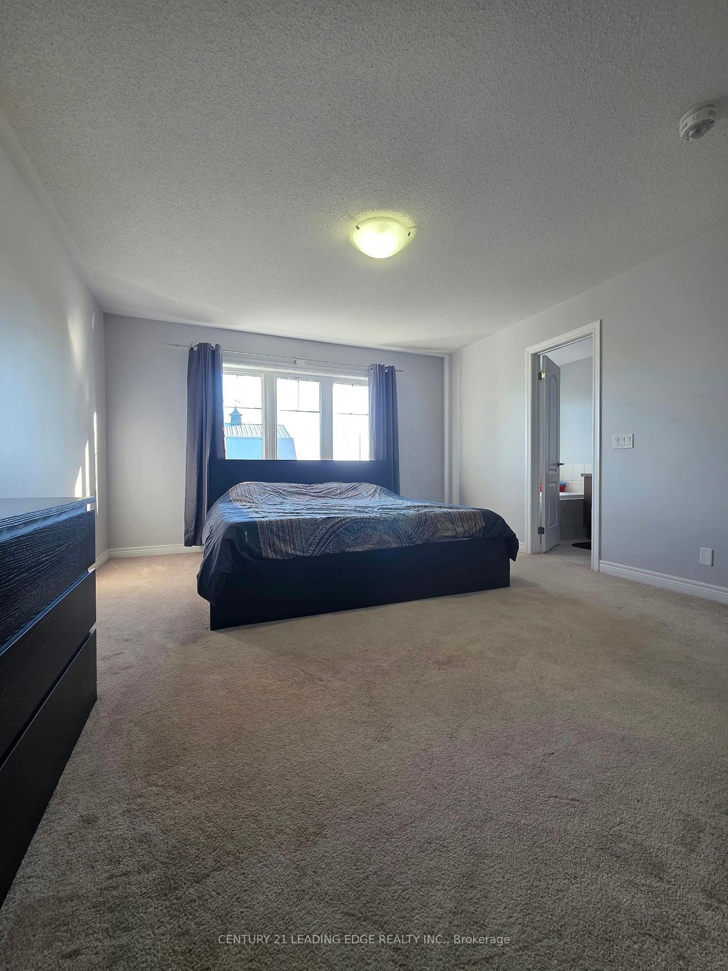 Photo 12 of 57 Great Gabe Crescent, Oshawa, Windfields — HOMEH