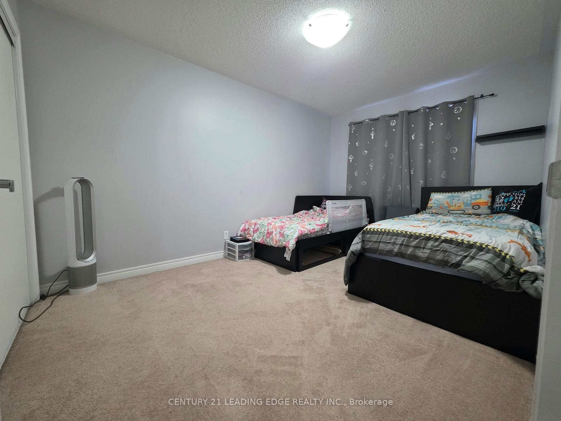 Photo 15 of 57 Great Gabe Crescent, Oshawa, Windfields — HOMEH