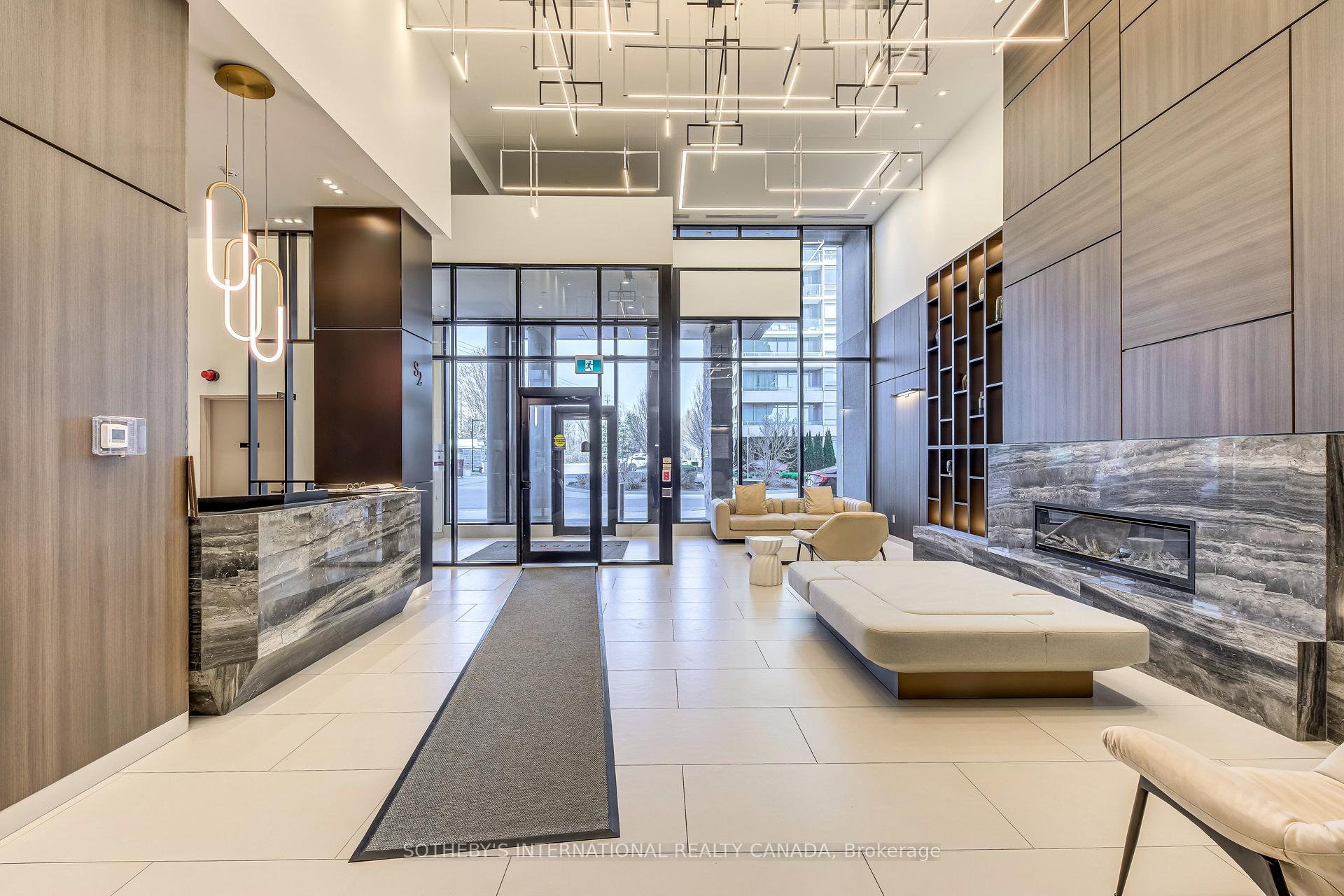 Photo 4 of Unit 212, 1035 Southdown Road, Mississauga, Clarkson — HOMEH