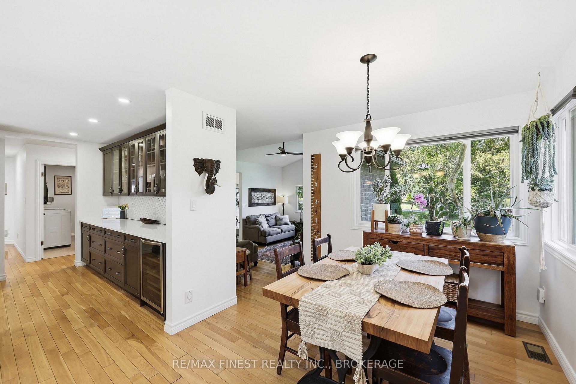 Photo 18 of 4404 Ashwood Drive, Frontenac, Frontenac South — HOMEH