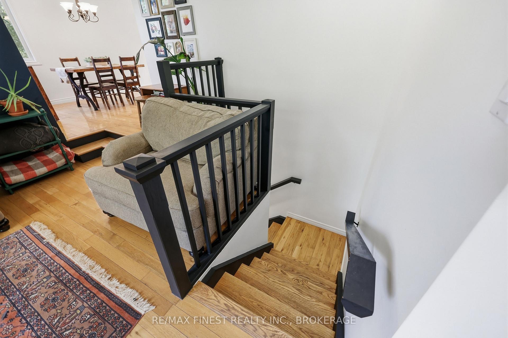 Photo 26 of 4404 Ashwood Drive, Frontenac, Frontenac South — HOMEH