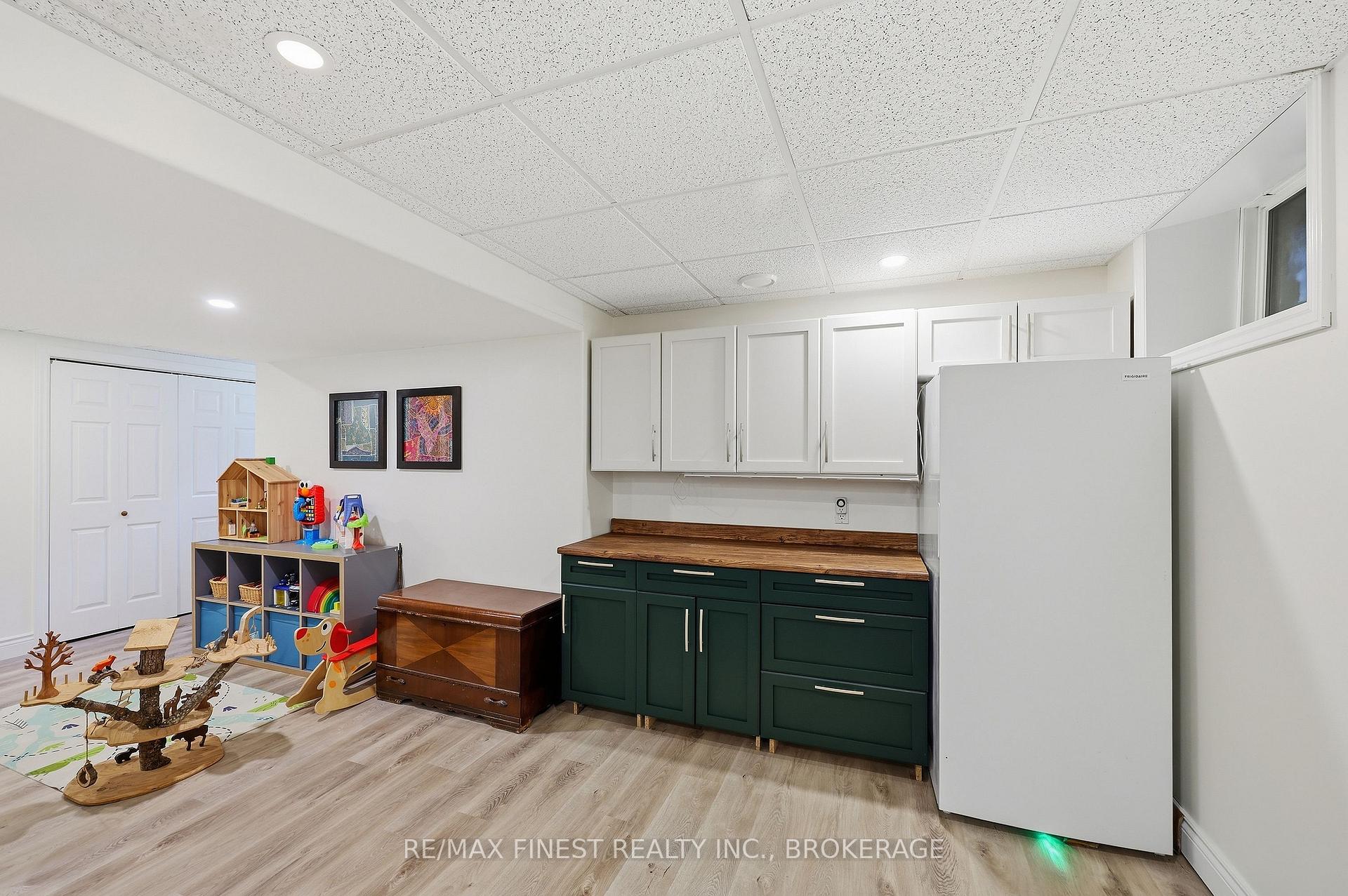 Photo 29 of 4404 Ashwood Drive, Frontenac, Frontenac South — HOMEH
