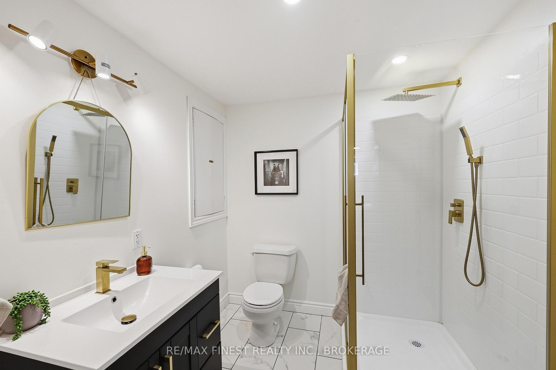 Photo 32 of 4404 Ashwood Drive, Frontenac, Frontenac South — HOMEH