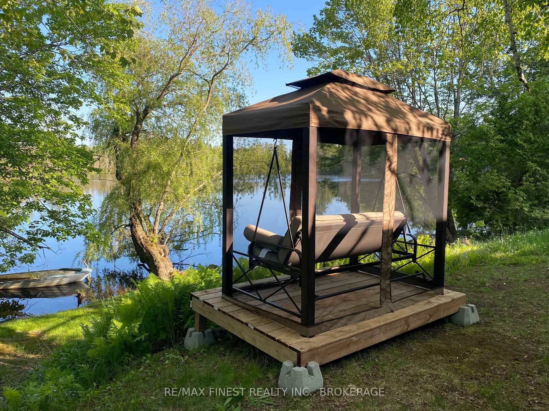 Photo 12 of 1016 Jewel Road, Frontenac, Frontenac North — HOMEH