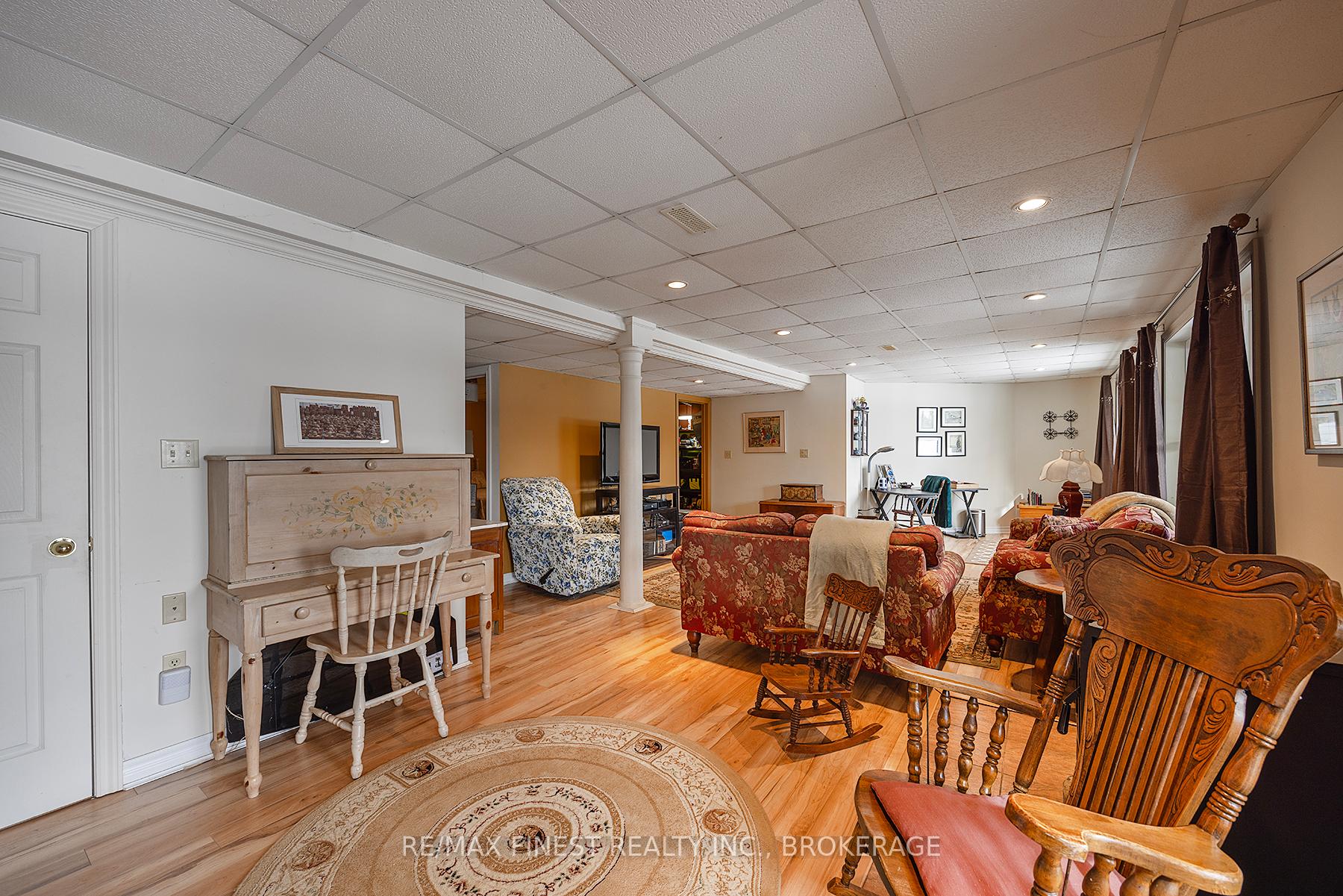 Photo 36 of 1016 Jewel Road, Frontenac, Frontenac North — HOMEH